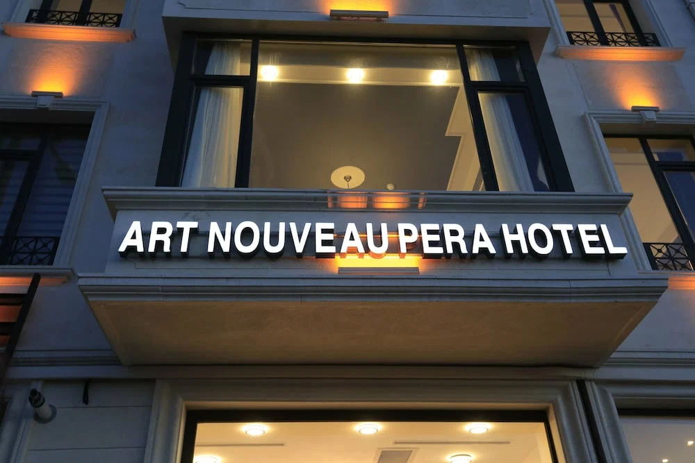 transfer from Istanbul Airport/Sabiha Gokcen Airport to Art Nouveau Pera