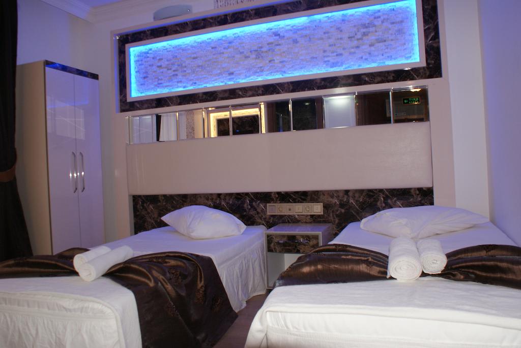 Antalya Airport (AYT) Airport transportation