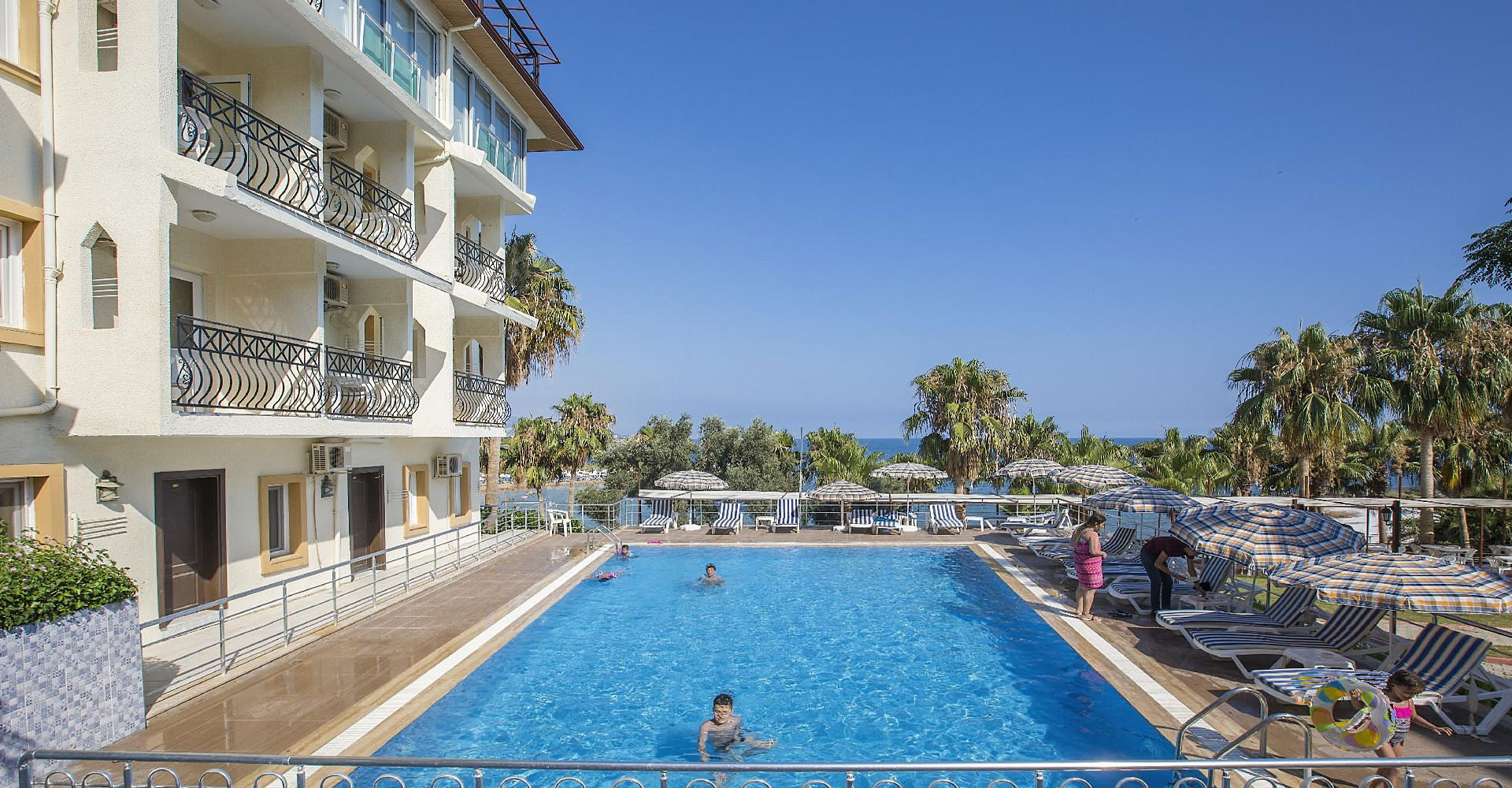 Antalya Airport (AYT) Airport transportation