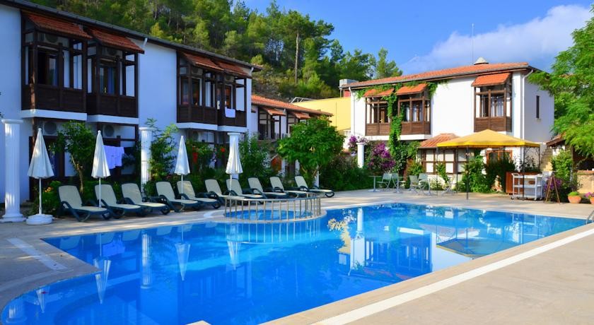 Antalya Airport (AYT) Airport transportation