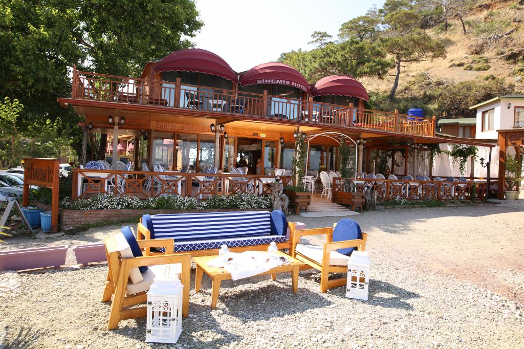 Antalya Airport (AYT) Airport transportation