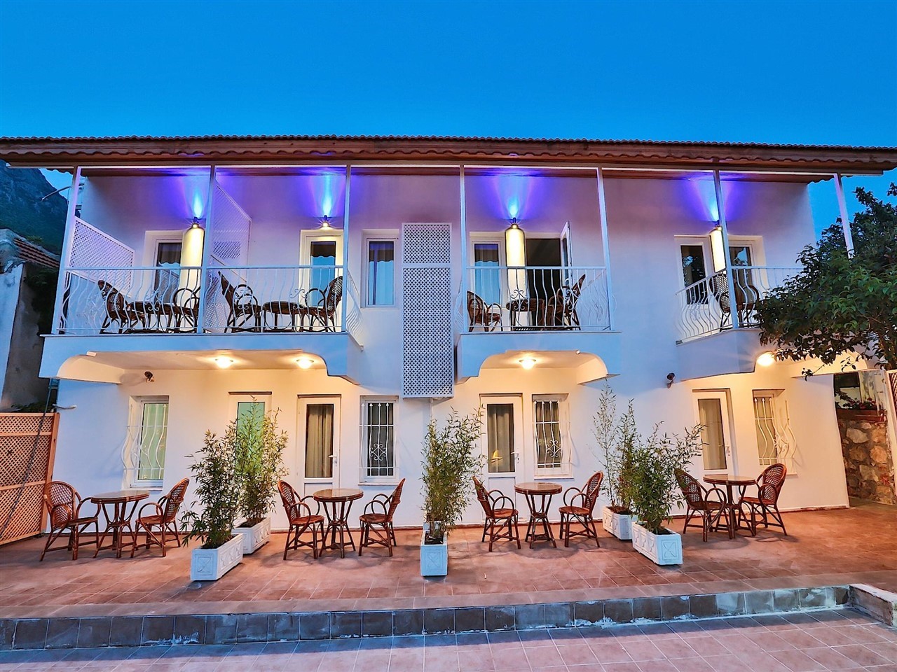 Antalya Airport (AYT) Airport transportation
