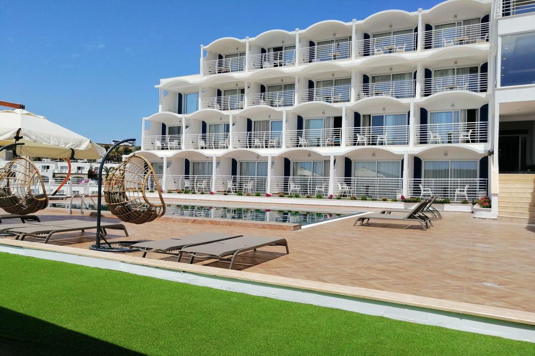 Bodrum Airport (BJV) Airport transportation
