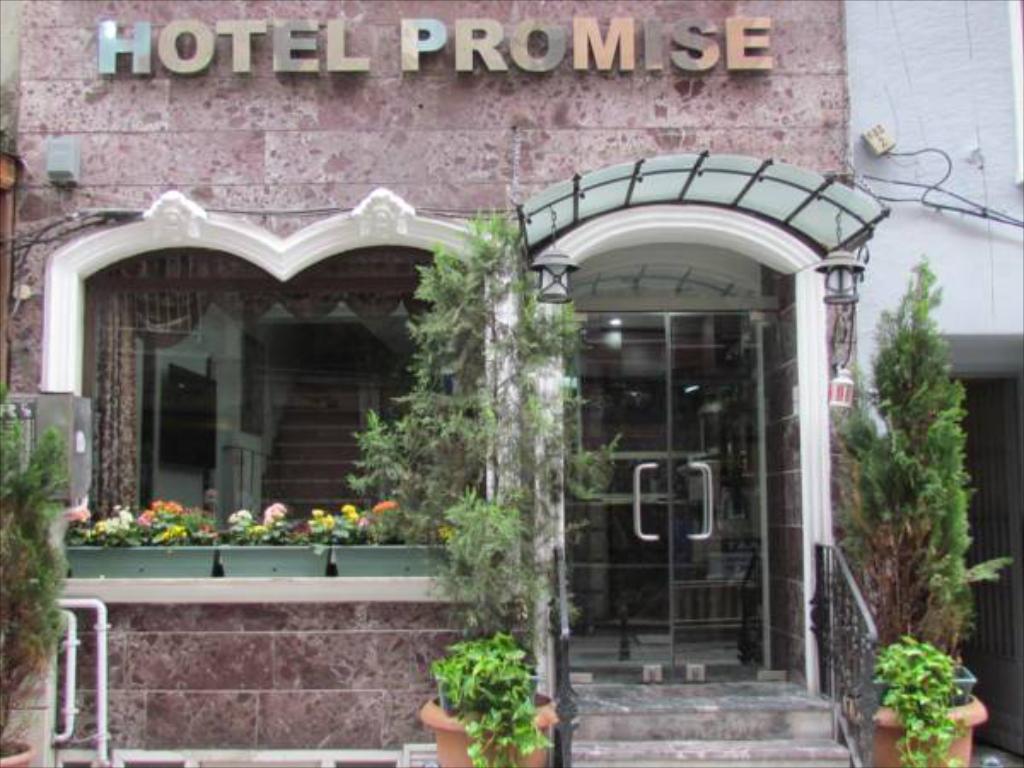Karakoy Cruise Port Airport transportation