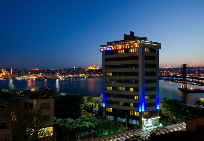  Get From Golden City Hotel