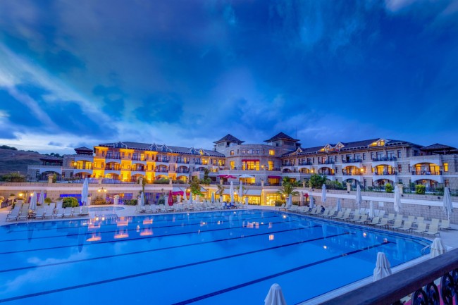  Get From The Sign Sile Hotel & Spa