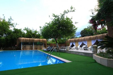  Get From Guler Butik Hotel