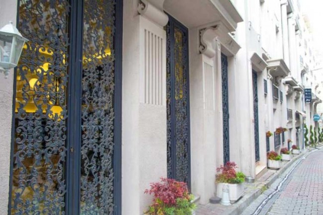  Get From Elegance Residence Istanbul