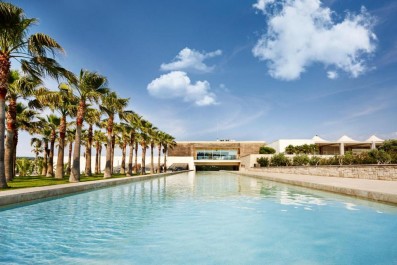  Get From Two Rooms Hotel